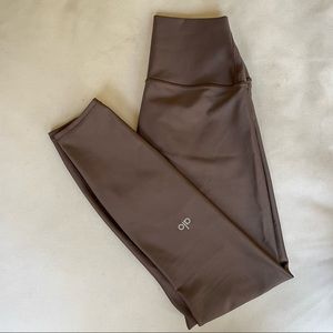 Alo Yoga High Waist 7/8 Airlift Leggings